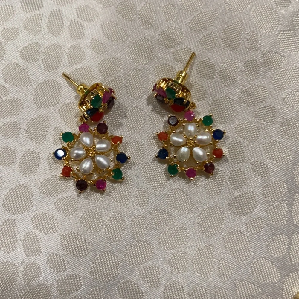 Multi-colored necklace and earrings set !!trade!! - Picture 3 of 4